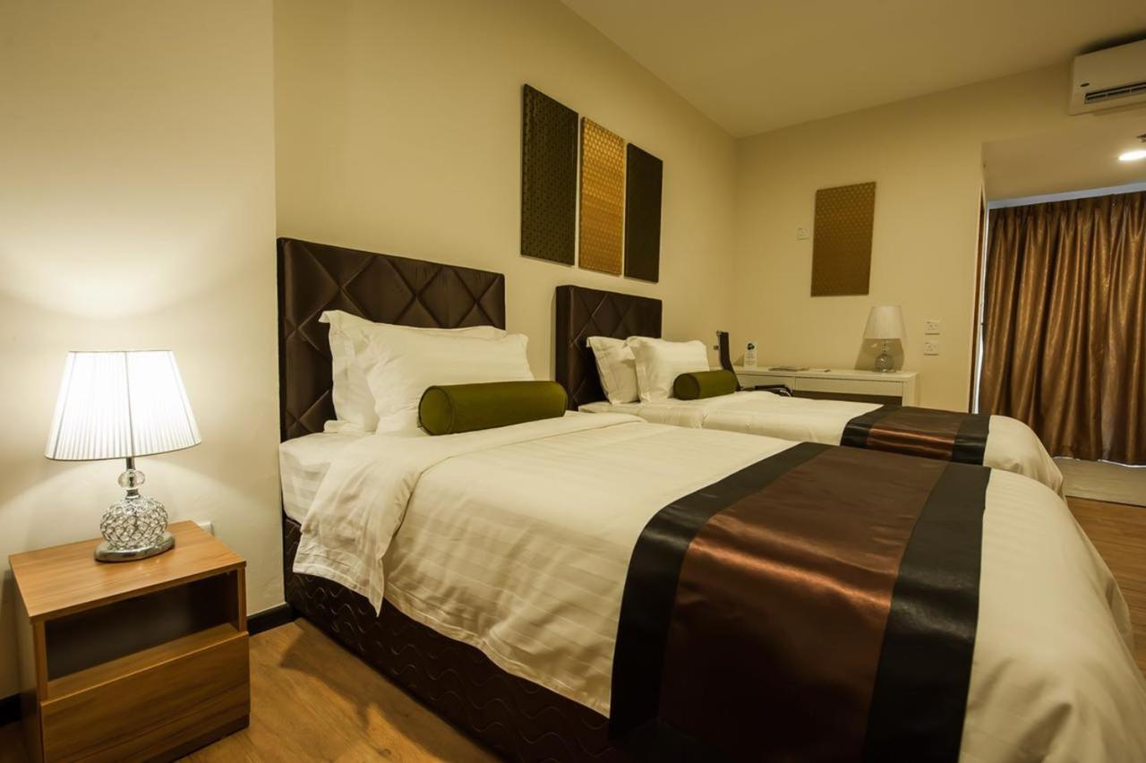 Aman Hills Hotel Kampong Timbunan Ngoại thất bức ảnh