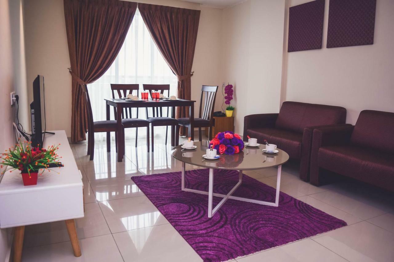 Aman Hills Hotel Kampong Timbunan Ngoại thất bức ảnh